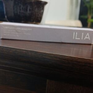 ILIA Lash Mascara in Elegant Gray